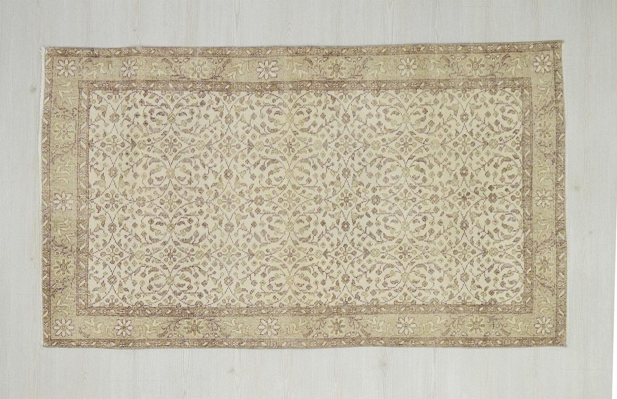 Vintage Neutral Oushak Rug: Brown Beige Turkish Wool Carpet, 3,8"x6,8" Ft.