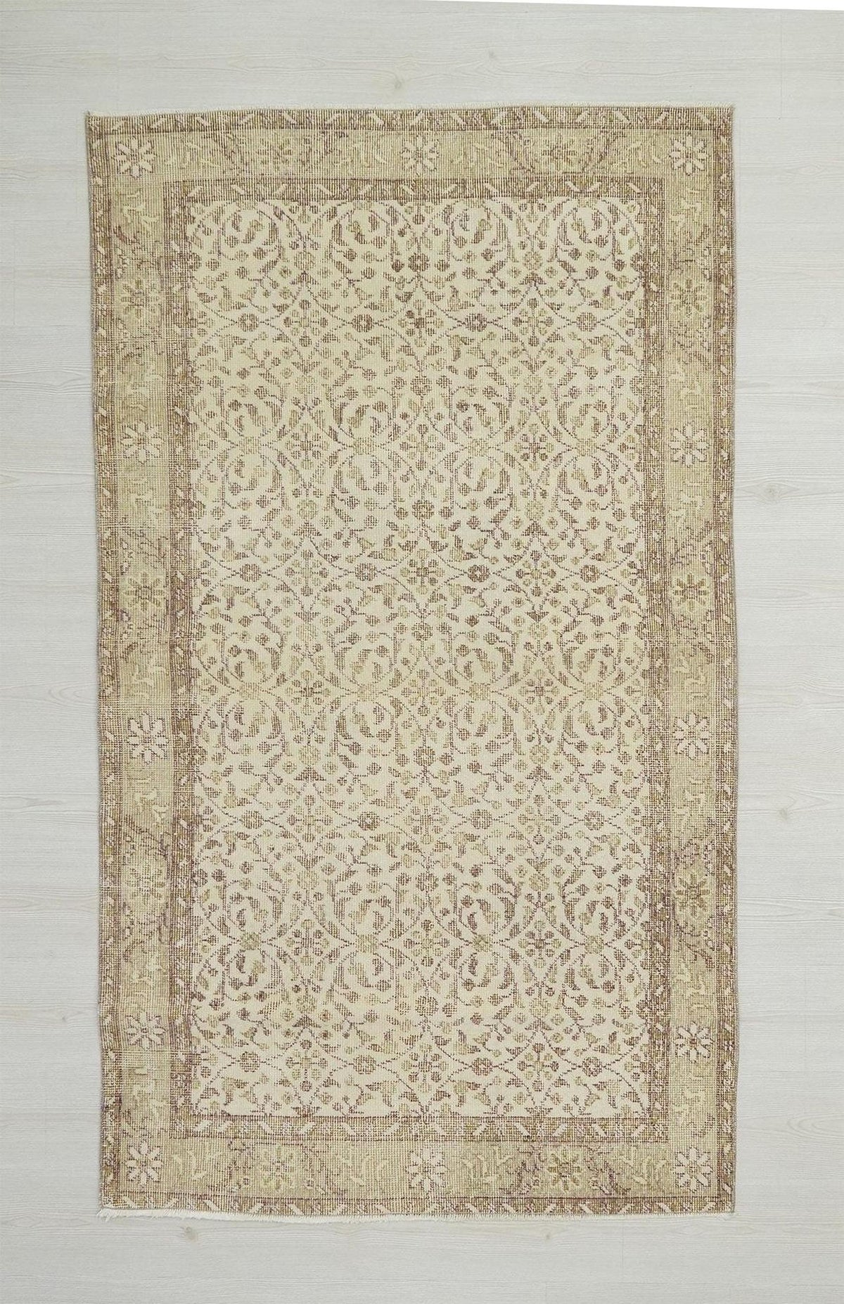 Vintage Neutral Oushak Rug: Brown Beige Turkish Wool Carpet, 3,8"x6,8" Ft.
