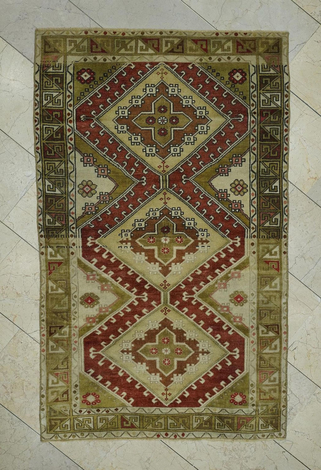 Vintage Wool Oushak Rug,3.5x5.7 Turkish Primitive Design Carpet.