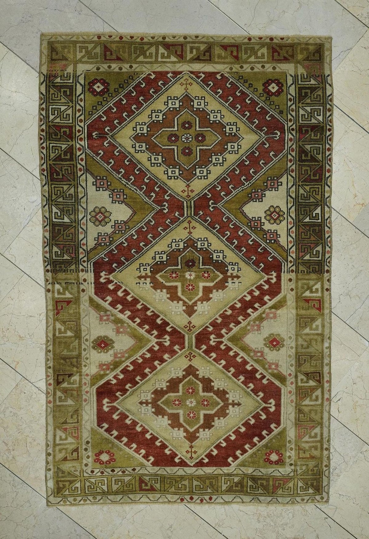 Vintage Wool Oushak Rug,3.5x5.7 Turkish Primitive Design Carpet.