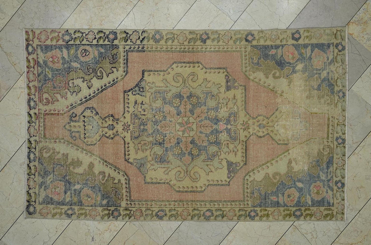 Vintage Pale Colors Oushak Rug: 4.5x7.4 Feet,Small Size Low Pile Turkish Rugs.