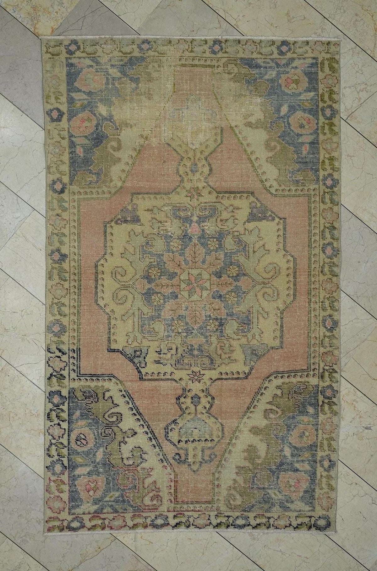Vintage Pale Colors Oushak Rug: 4.5x7.4 Feet,Small Size Low Pile Turkish Rugs.