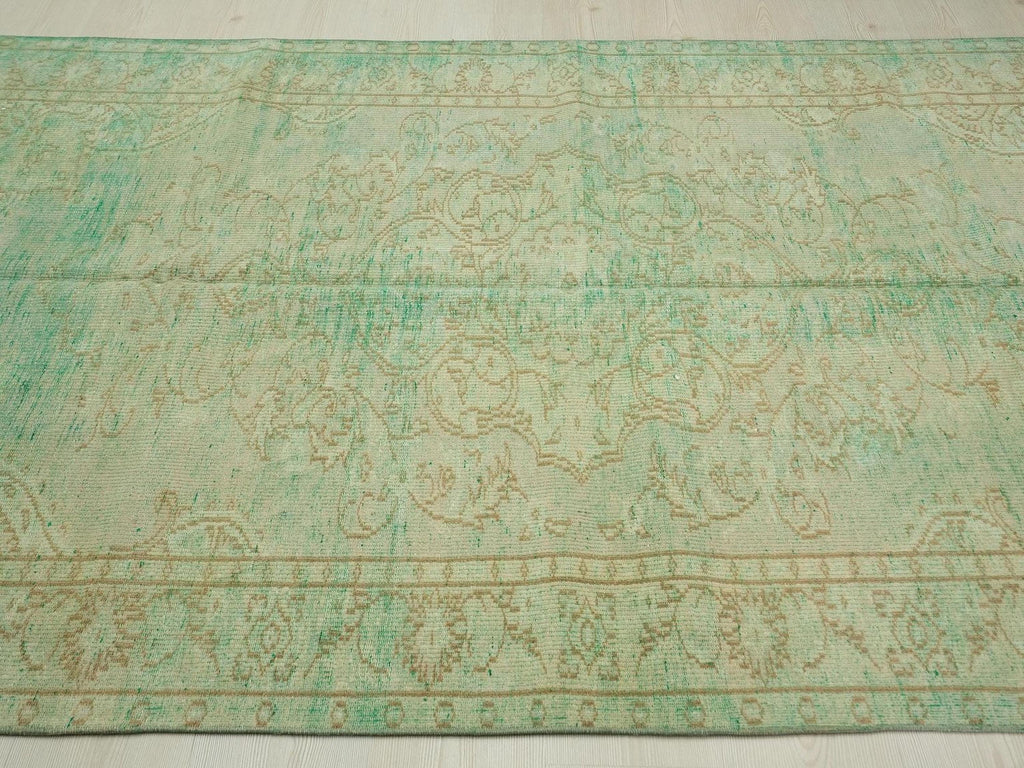 Vintage Turkish Oushak Rug 5x8: Green Mid Century Modern Carpet.