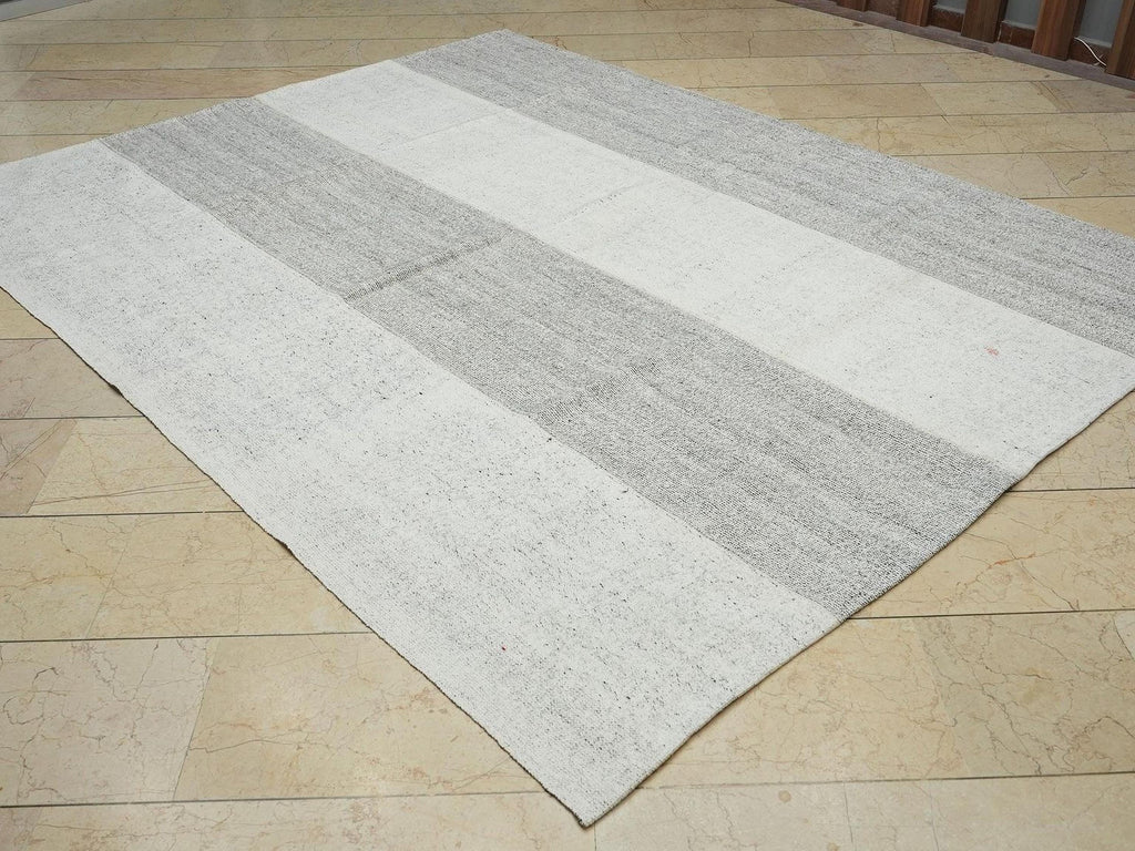 Handwoven Turkish Kilim Rug - Gray Stripe Pattern, Wool Blend - Flat weave Rugs