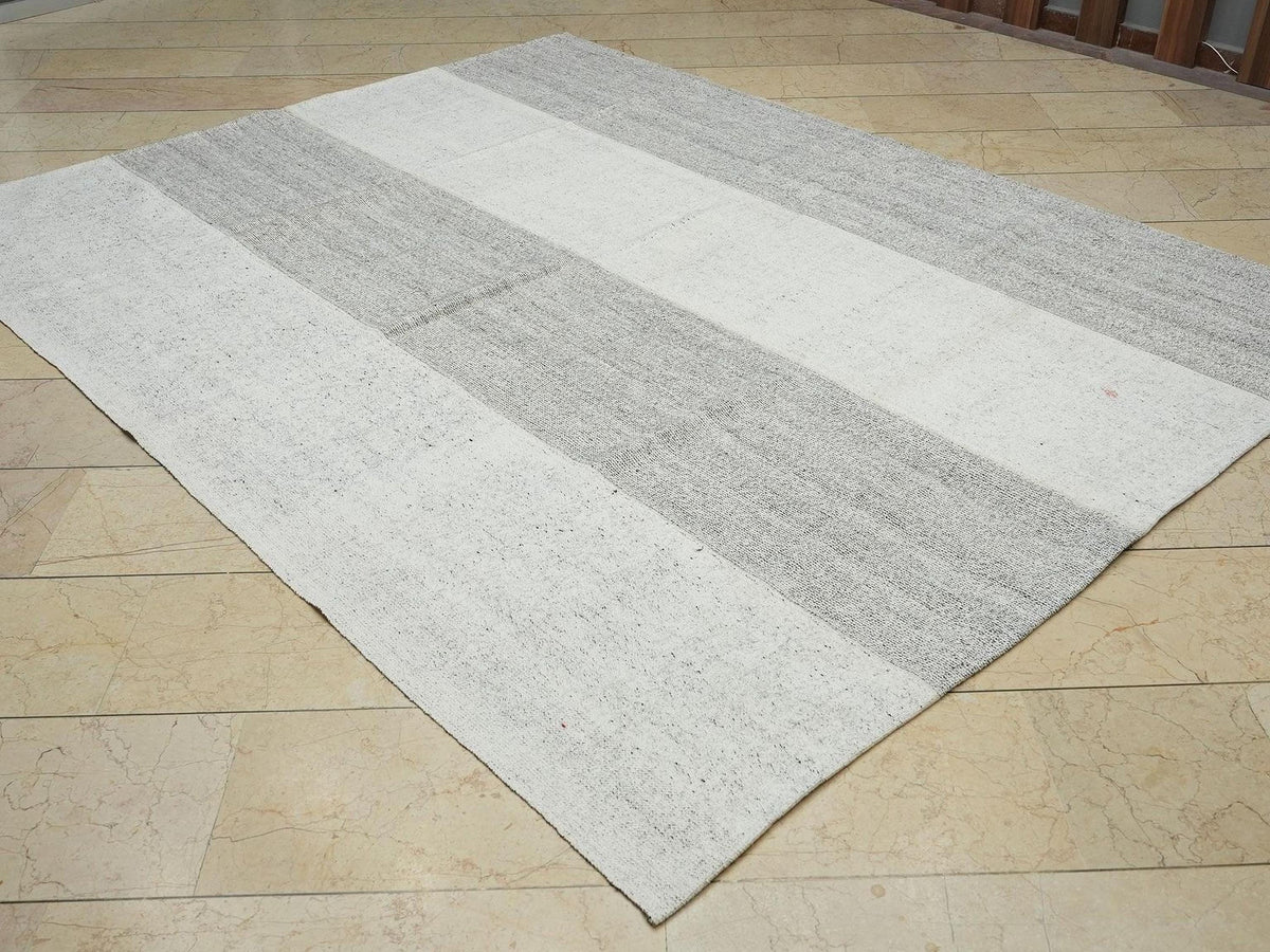 Handwoven Turkish Kilim Rug - Gray Stripe Pattern, Wool Blend - Flat weave Rugs