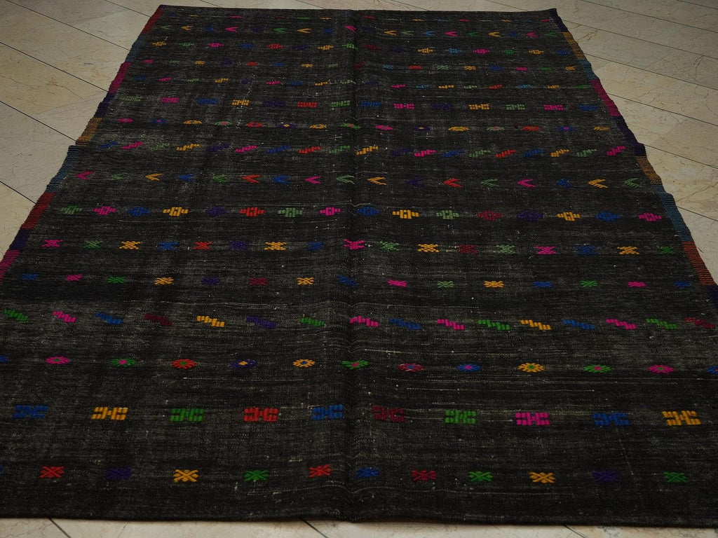 Black Turkish Kilim Rug: Multi-Color Embroidery, Goat Wool, Mid-Century Modern (5,11x9,8 Feet)
