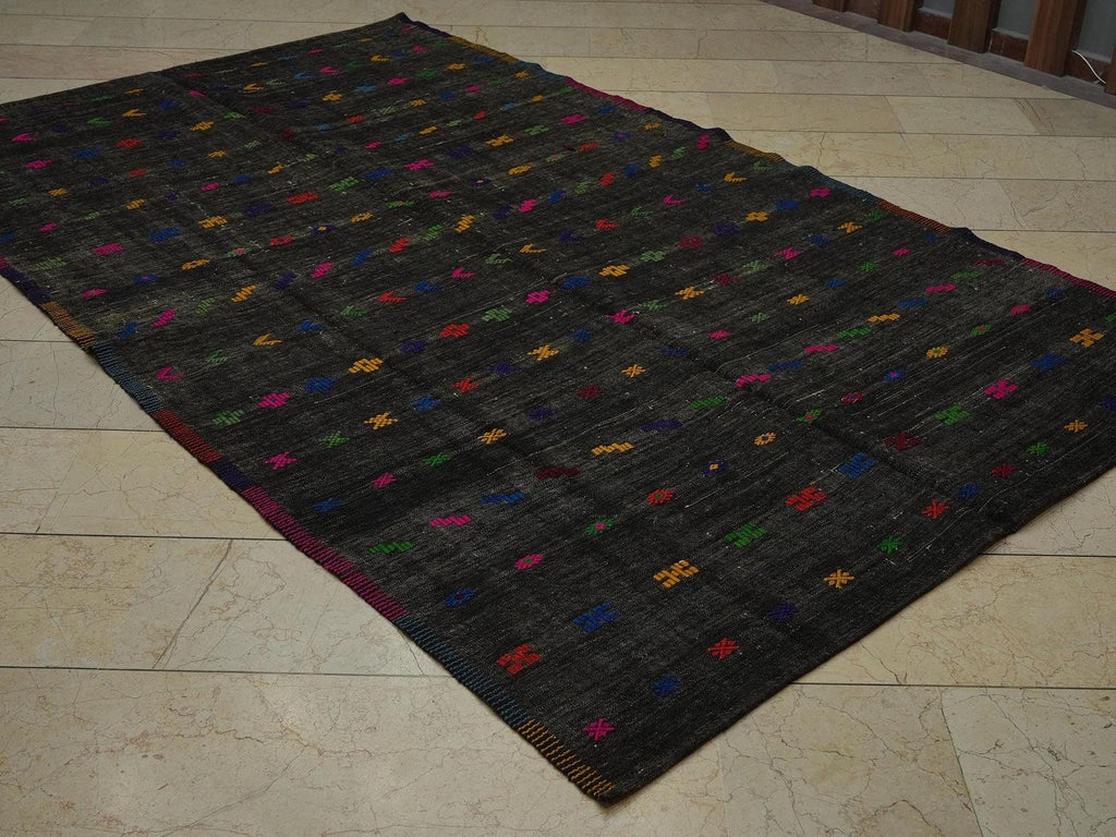 Black Turkish Kilim Rug: Multi-Color Embroidery, Goat Wool, Mid-Century Modern (5,11x9,8 Feet)