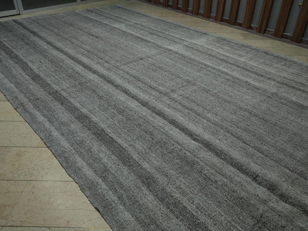 10x17 Oversized Naturel Gray Tent Kilim Rug: Cotton & Goat Hair Flatweave Turkish Nomadic Rugs.
