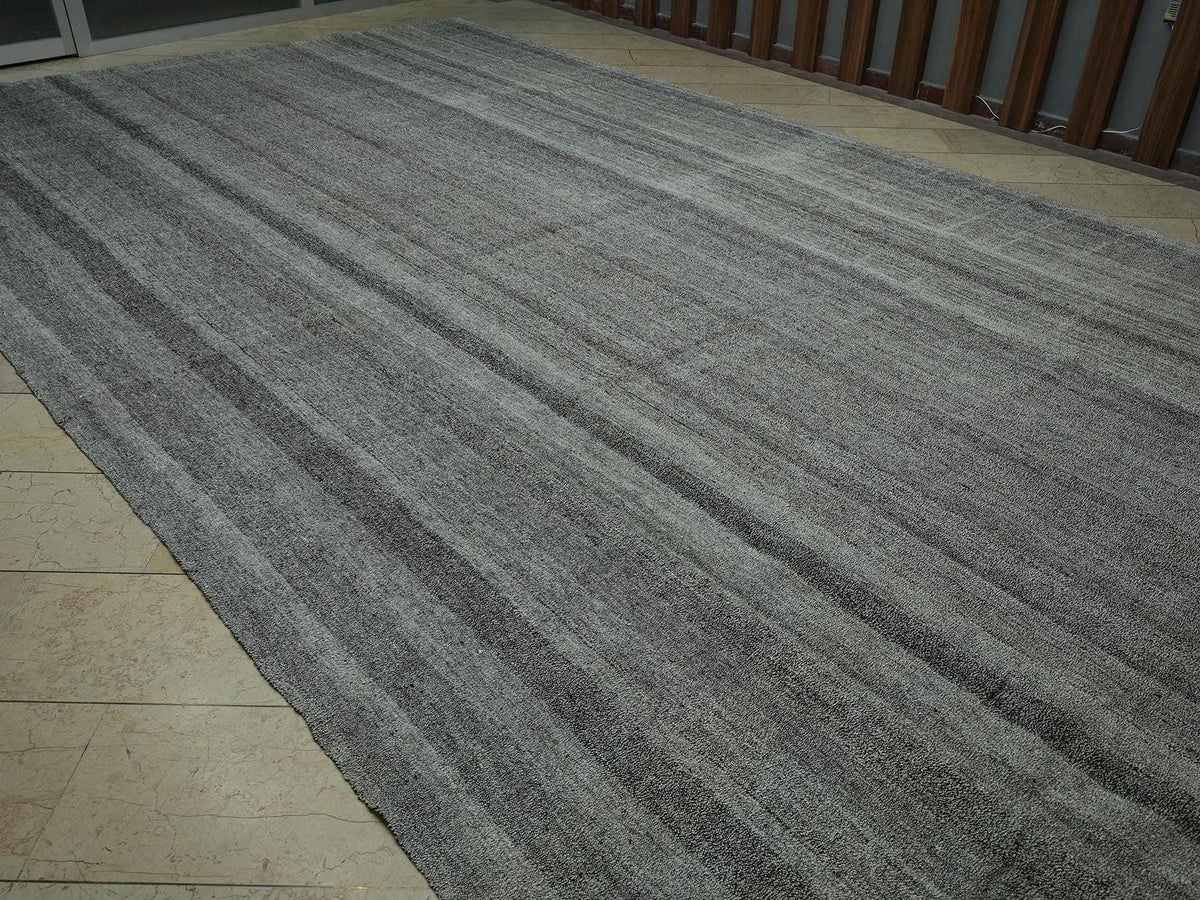10x17 Oversized Naturel Gray Tent Kilim Rug: Cotton & Goat Hair Flatweave Turkish Nomadic Rugs.