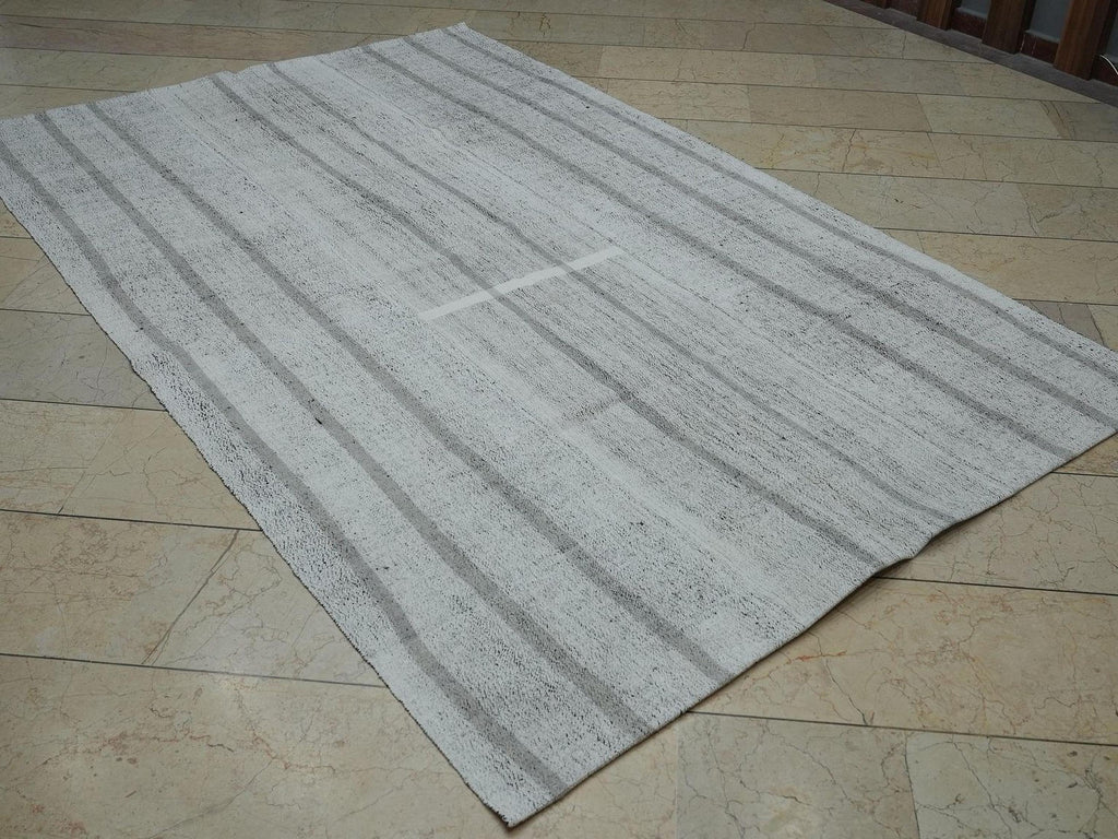 Striped Kilim Rug: White and Grey Flat Weave, Turkish Rugs 5,5"x8,8" Feet.
