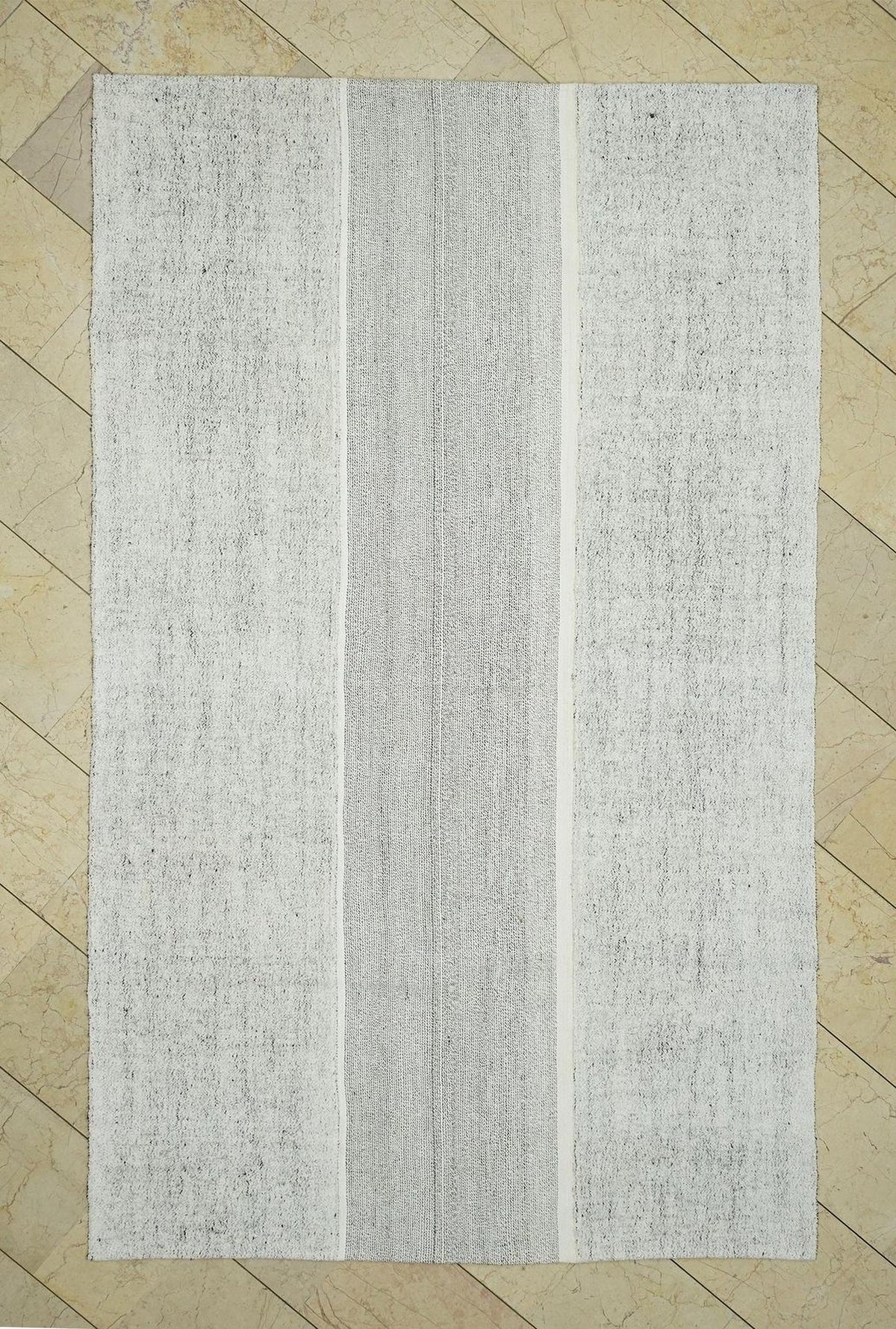 Handmade Gray Turkish Kilim Rug: Mid-Century Modern Flat Weave (5,2"x8,6" Feet)