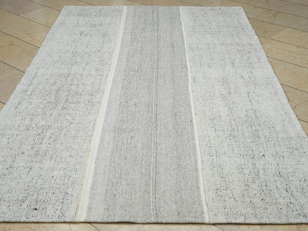 Handmade Gray Turkish Kilim Rug: Mid-Century Modern Flat Weave (5,2"x8,6" Feet)