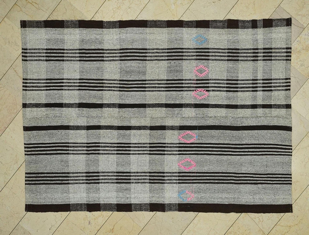Vintage Turkish Kilim Rug: Brown Gray Anatolian Woven Floor Rugs 5.7"x8" Feet.
