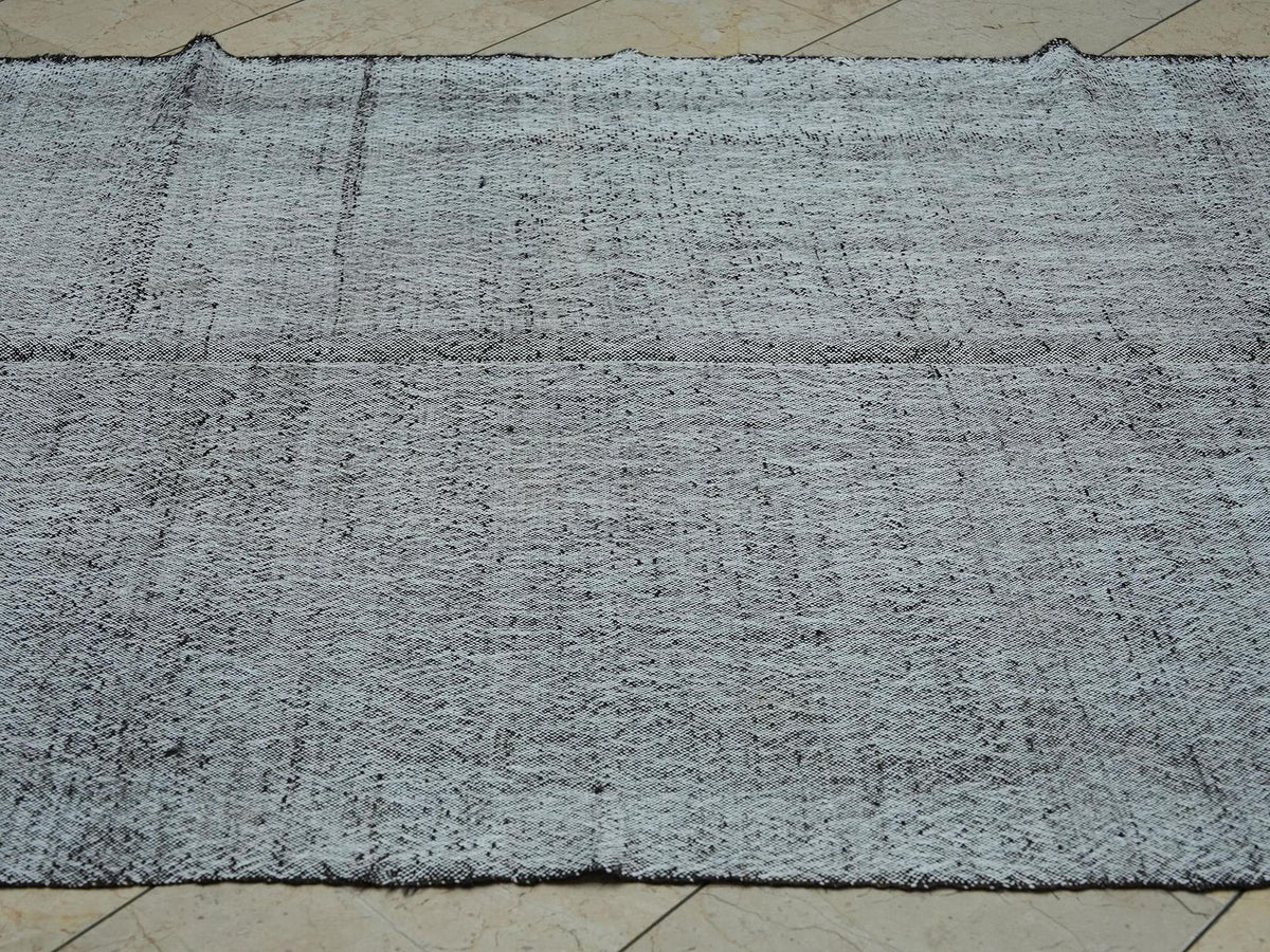 Vintage Gray Turkish Kilim Rug,5,3"x10,3" Feet,Minimalist Home Living Decor Rugs.