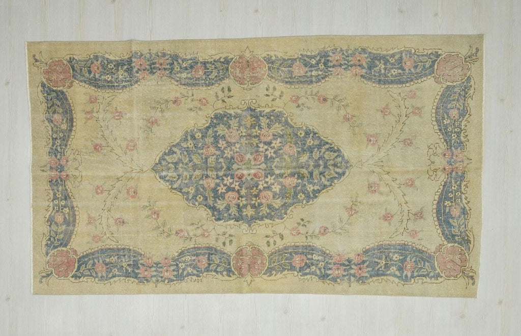 Small Vintage Turkish Oushak Rug: Handmade Wool Carpet Rugs, 4.6"x8.2" Feet.