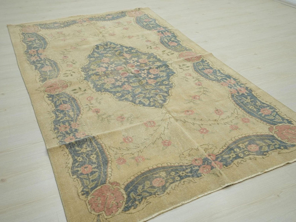 Small Vintage Turkish Oushak Rug: Handmade Wool Carpet Rugs, 4.6"x8.2" Feet.