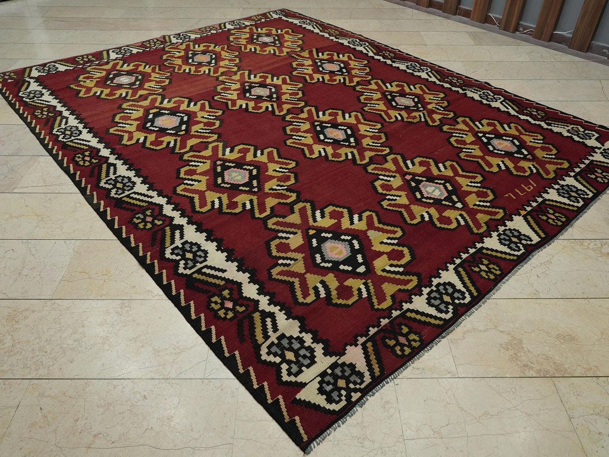 Red Turkish Kilim Rug: 8x10 Flat Weave Wool Farmhouse Decor Area Rugs.