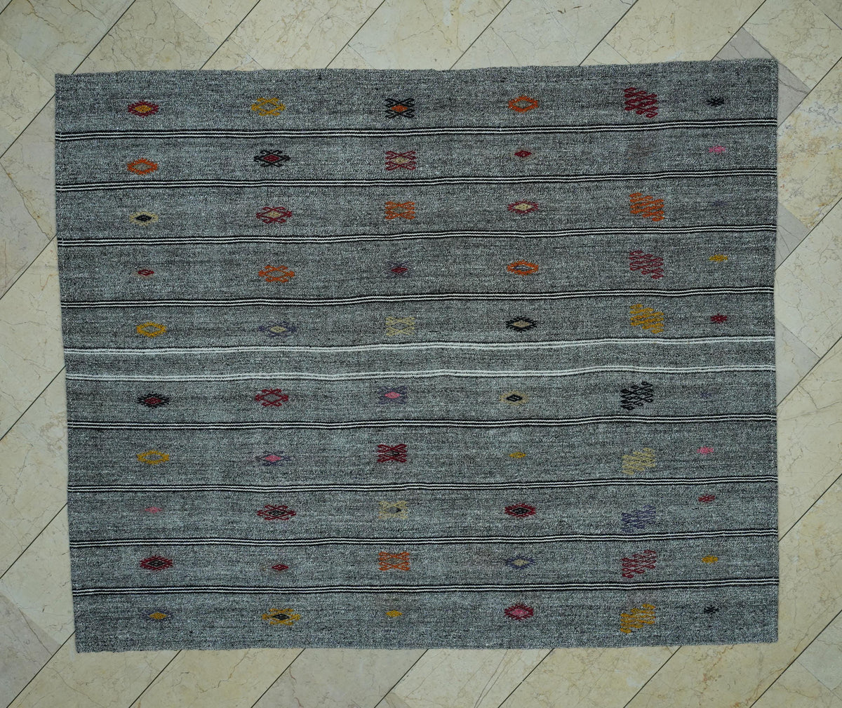 Scandinavian Style Flat Weave Turkish Striped Kilim Rug: 6.3x7.6 Ft,Embroidered Rugs