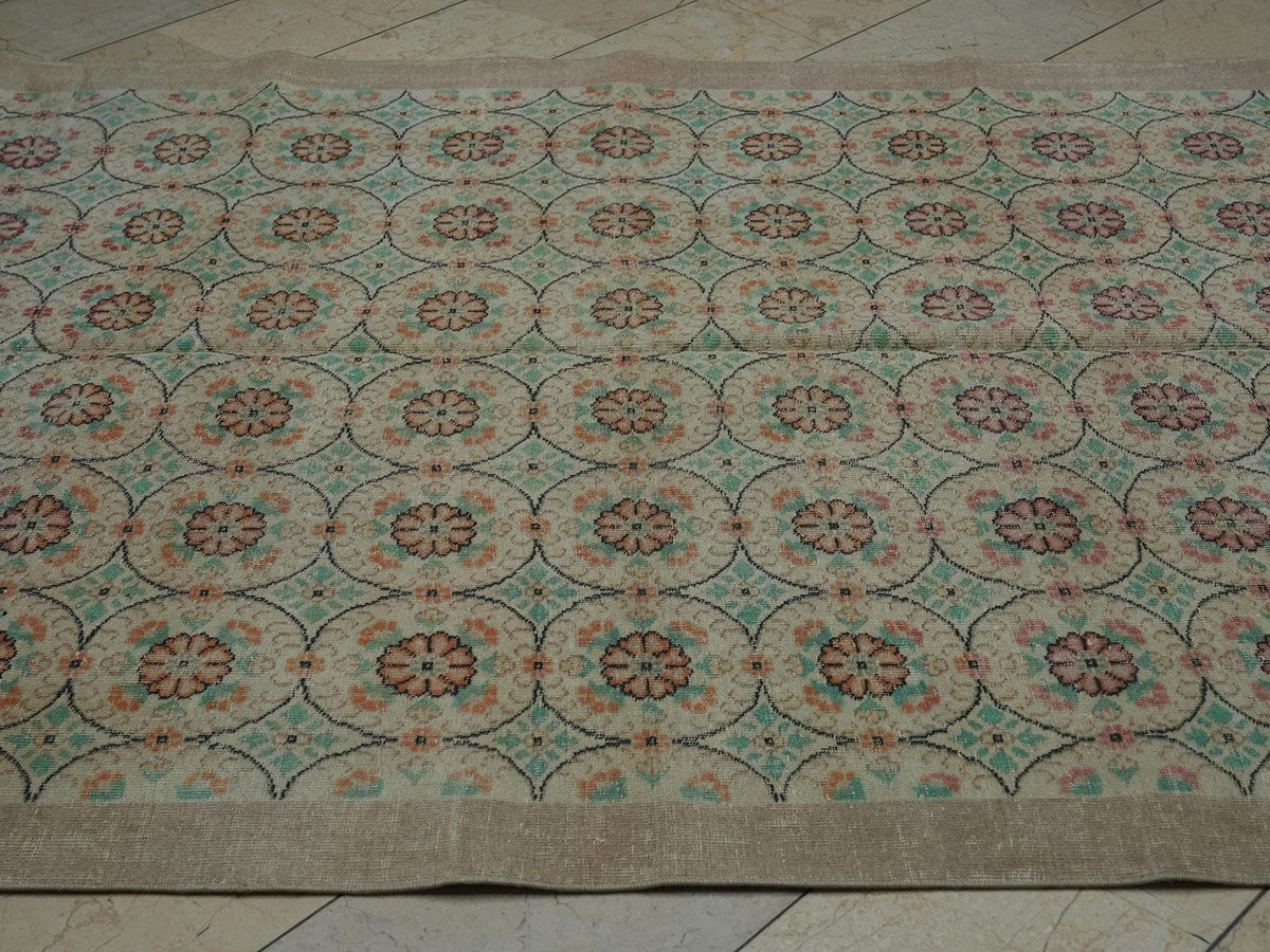 Vintage Large Oushak Rug: 6.4x10.3 Feet,Seasonal Decor Handwoven Turkish Rugs.