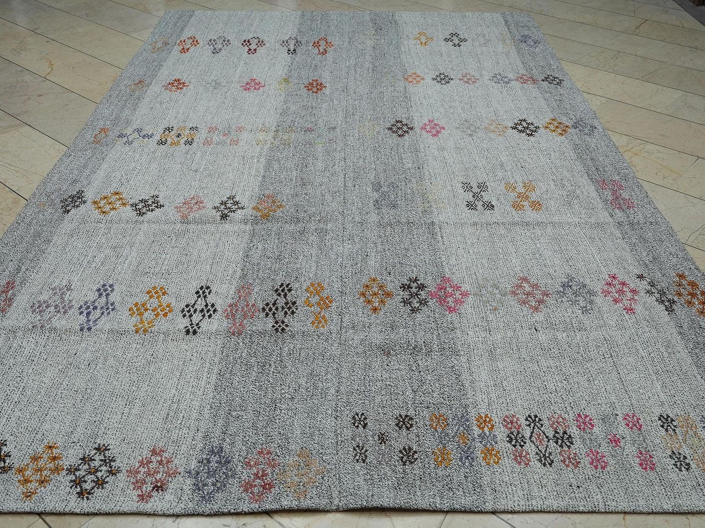 7x11 Large Natural Gray Kilim Rug: Mid-Century Modern Home Living Handwoven Rugs.