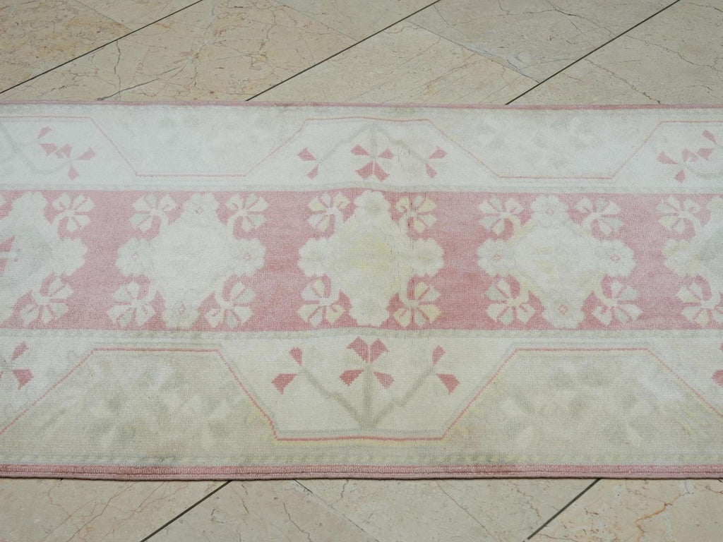 Wool Oushak Rug Runner: Turkish Handmade Anatolian Carpet Rugs, 2,7"x8,8" Feet.