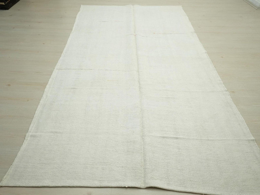 Handmade Hemp Kilim Rug: Plain Off White Flat Weave Scandinavian Style Rugs, 5"x10.3" Feet.