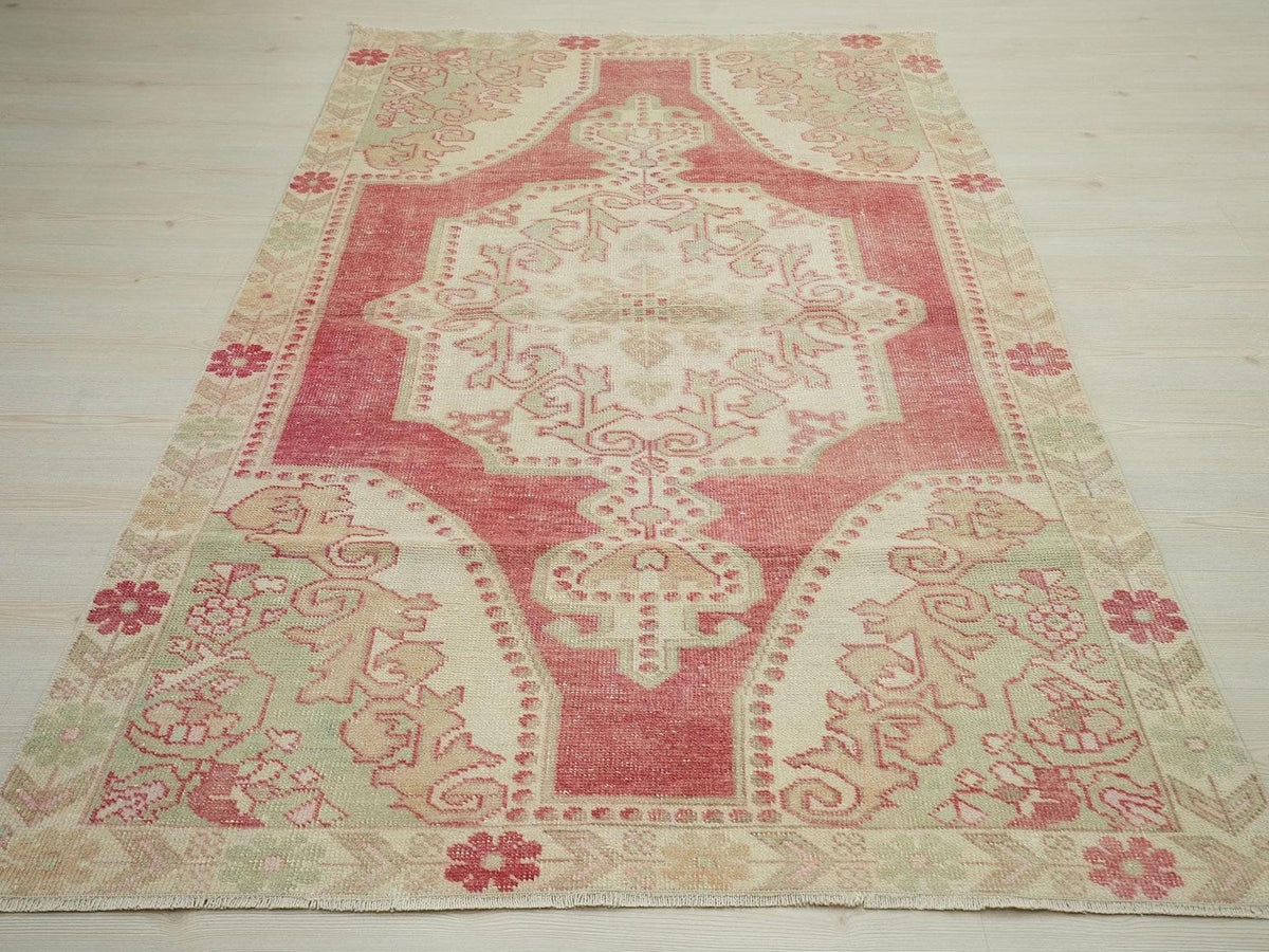 Vintage Oushak Rug: 4.3x7.4 ft, Beige & Red Turkish Wool Carpet.
