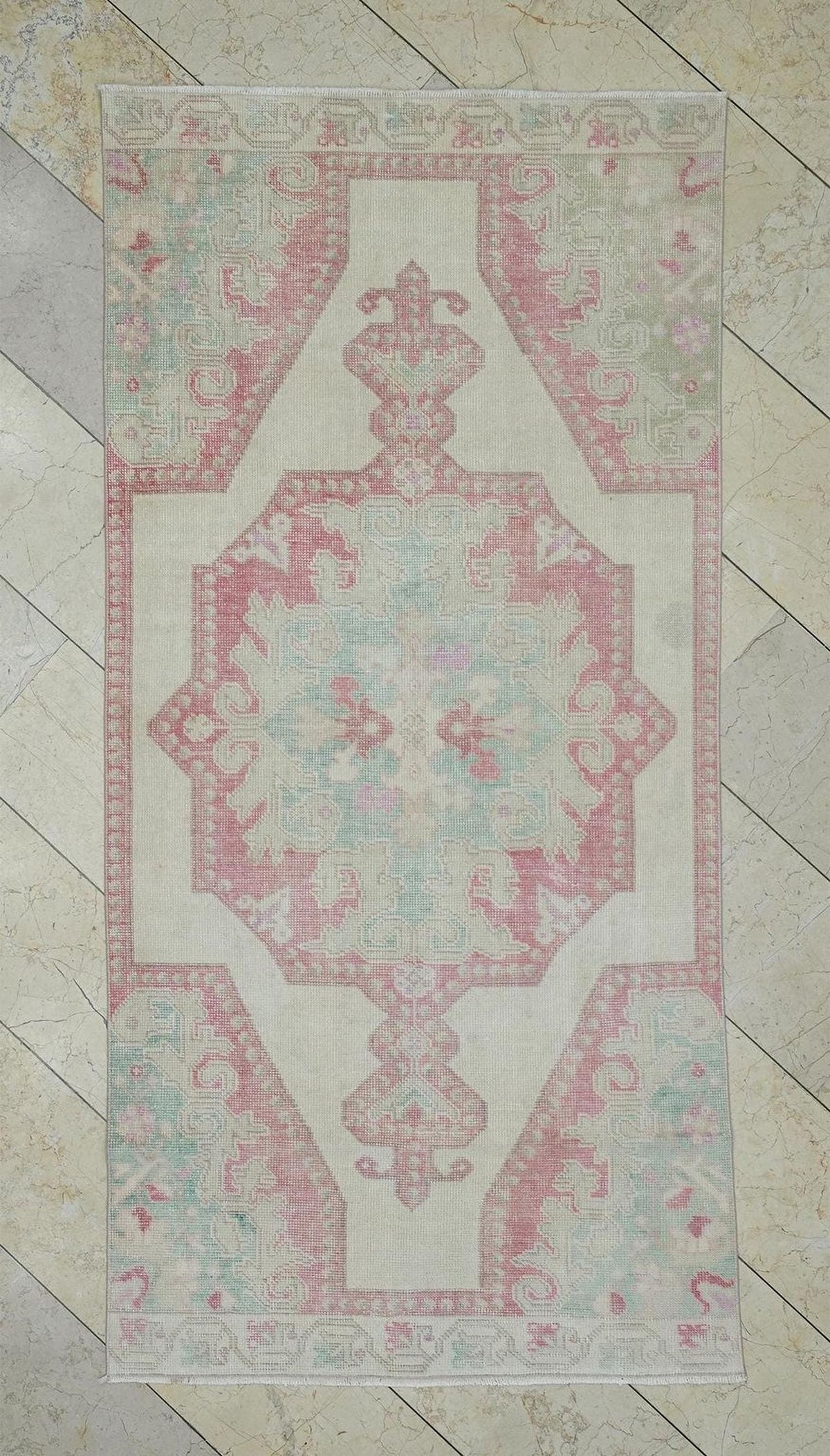 Small Size Handmade Wool Oushak Rug: 3,7"x7,5" Ft,Mid-Century Turkish Carpet.