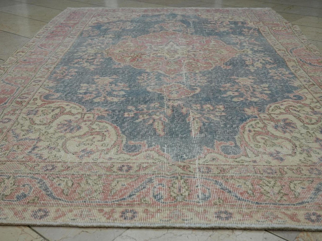 5x8 Navy Blue Vintage Oushak Rug: Small Size Turkish Wool Carpet Rugs.