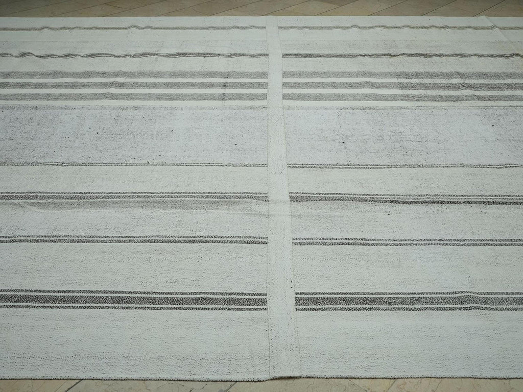 11x16 Oversized White & Gray Turkish Kilim Rug: Cotton And Goat Hair Woven Rugs