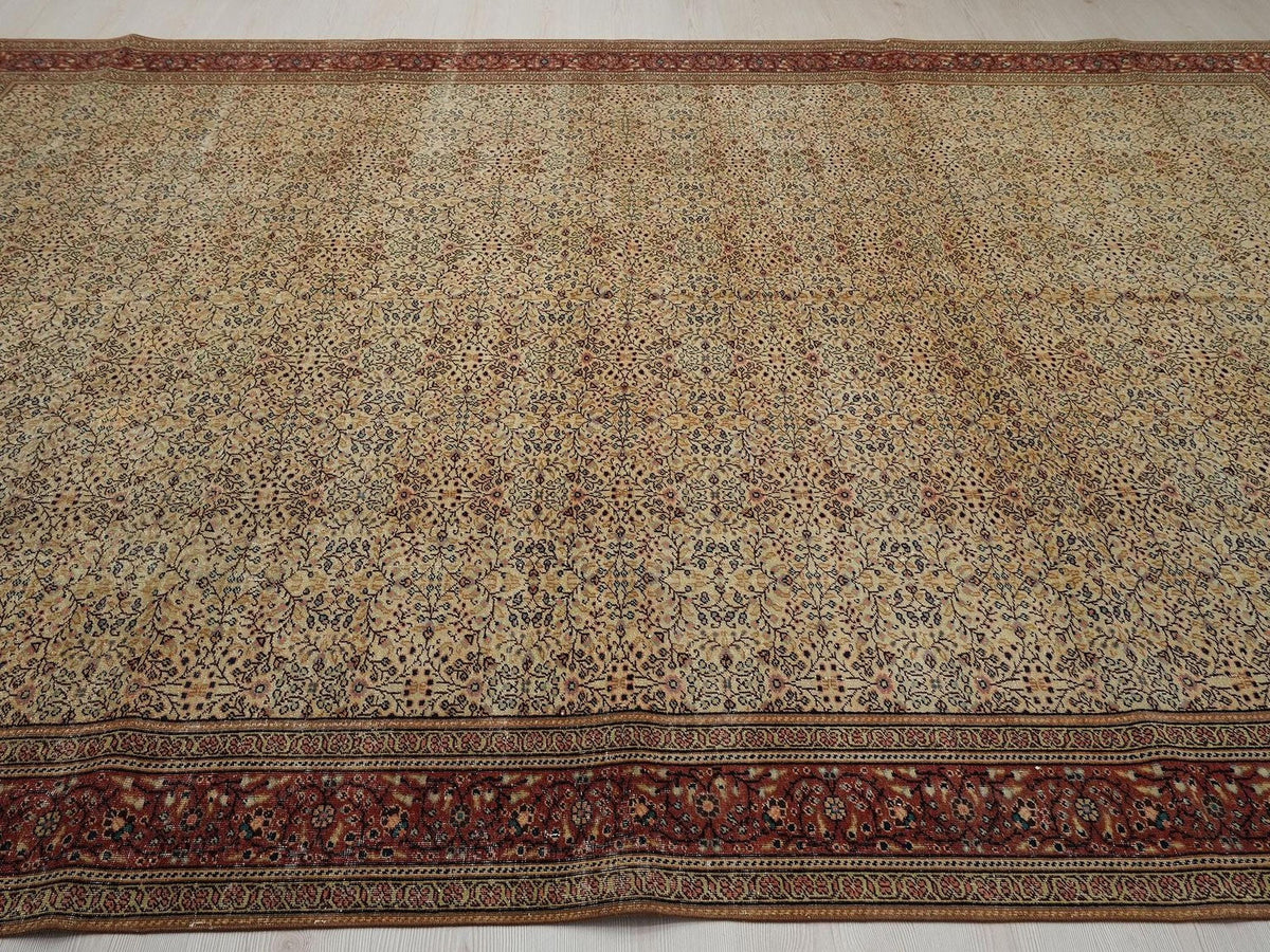 Oversize Turkish Wool Carpet Rug: Distressed Kayseri, 7,8"x11,6"