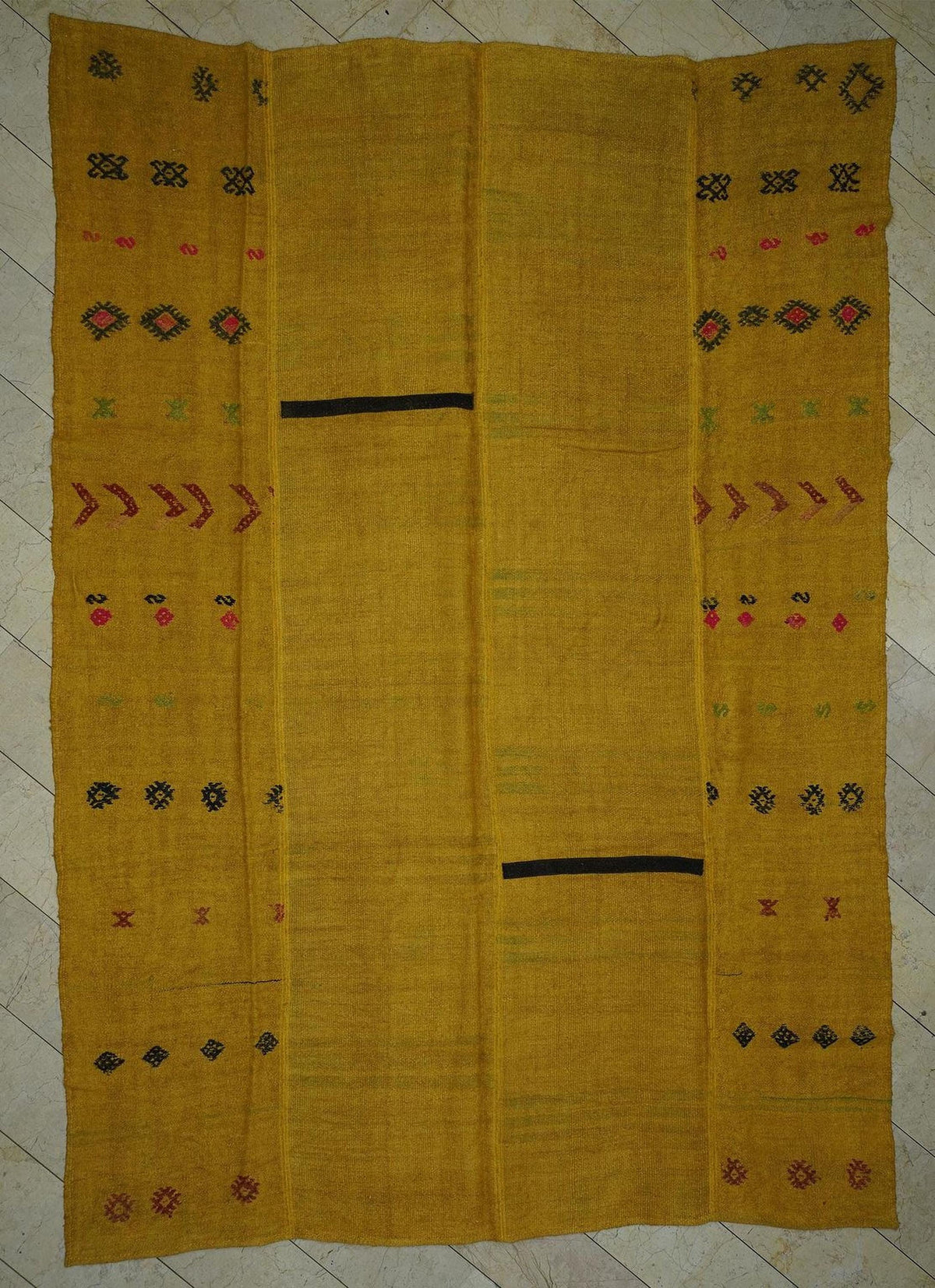 Oversized Mustard Hemp Rug: Mid-Century Modern Saffron Kilim 9"x12,8" Feet