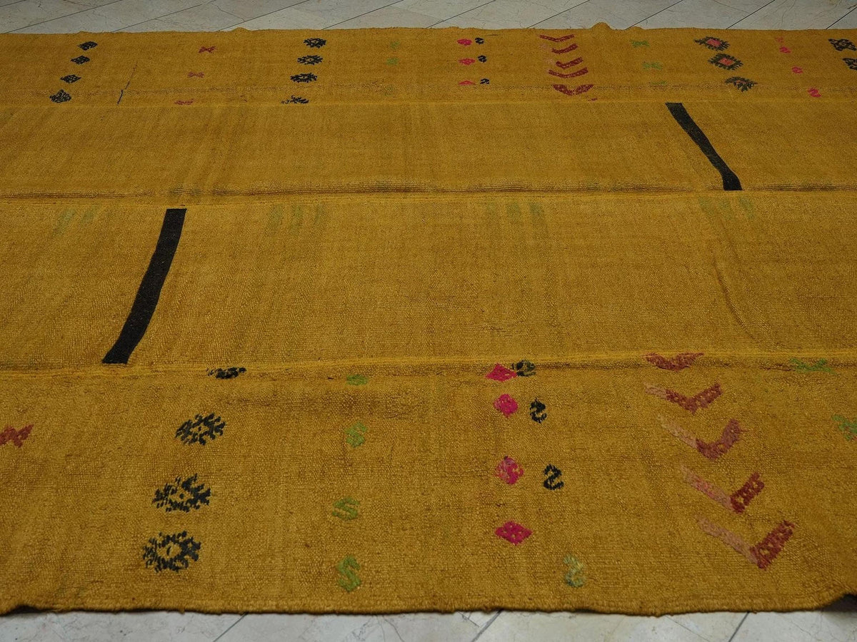 Oversized Mustard Hemp Rug: Mid-Century Modern Saffron Kilim 9"x12,8" Feet