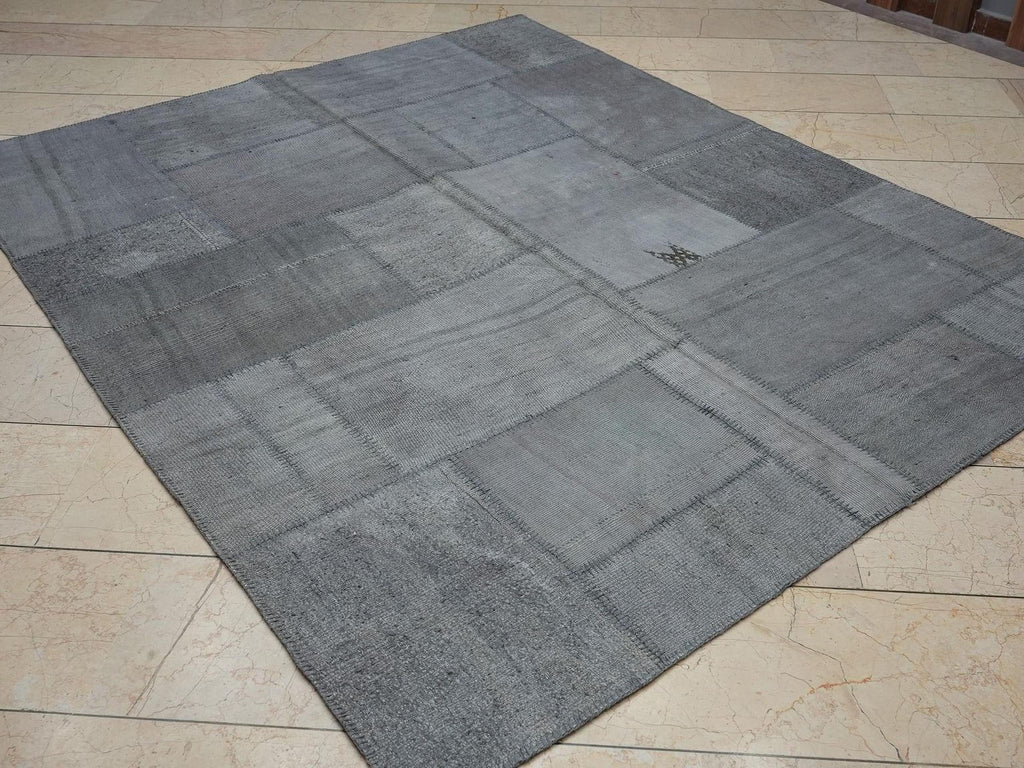 Overdyed Gray Hemp Patchwork Kilim Rug: Mid-Century Modern Turkish Rugs 6.2x7.8 ft.