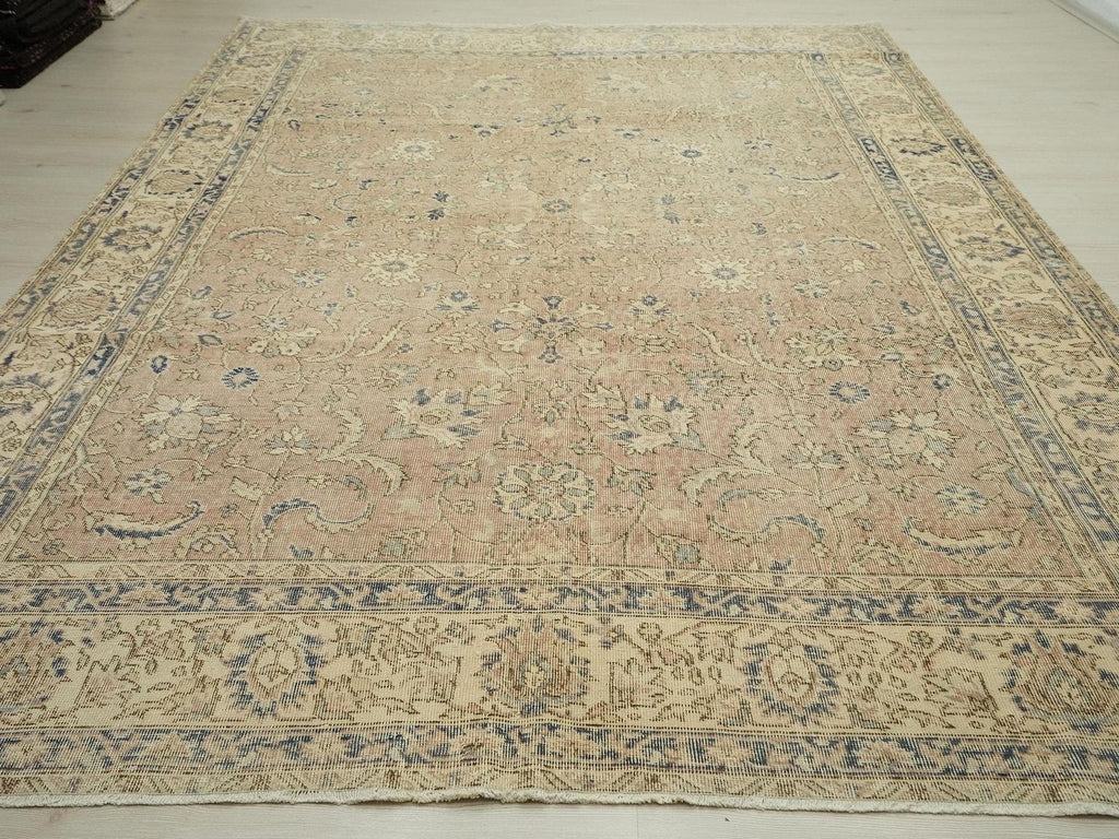 8x11 Old Turkish Oushak Rug: Scandinavian Home Style Vintage Handwoven Wool Area Rugs.