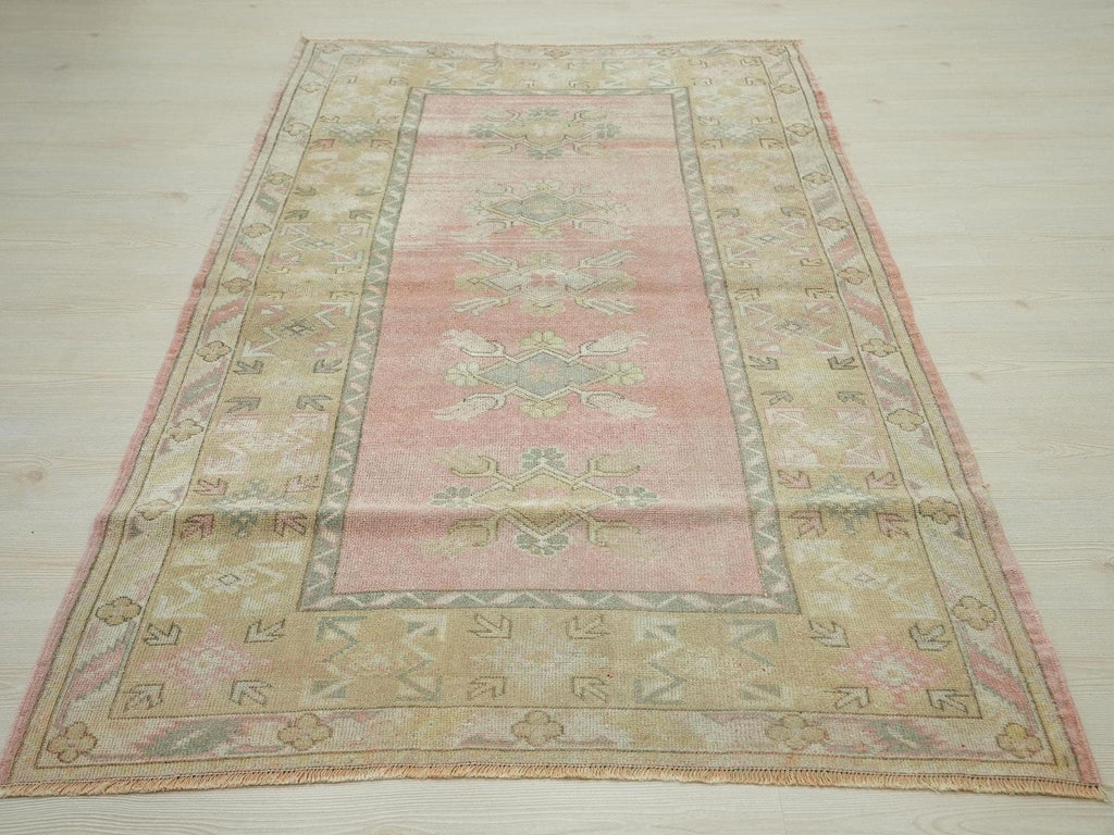 Small Size Wool Oushak Rug: Mid-Century Modern Turkish Rugs 4"x6,6" Feet.