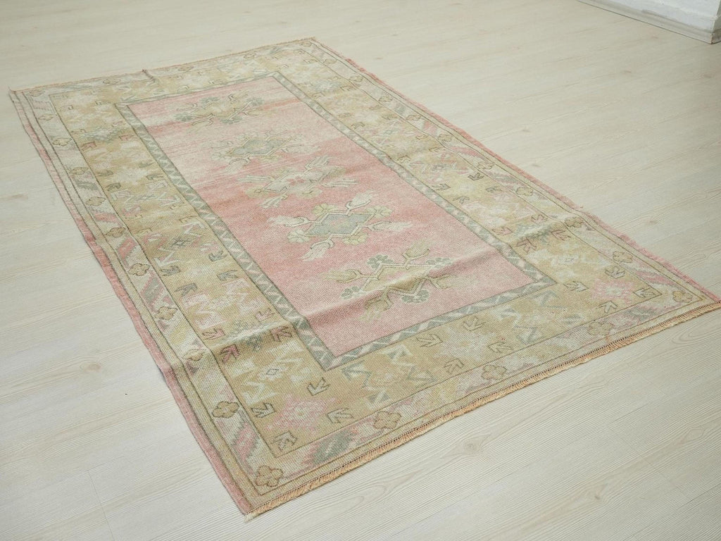 Small Size Wool Oushak Rug: Mid-Century Modern Turkish Rugs 4"x6,6" Feet.