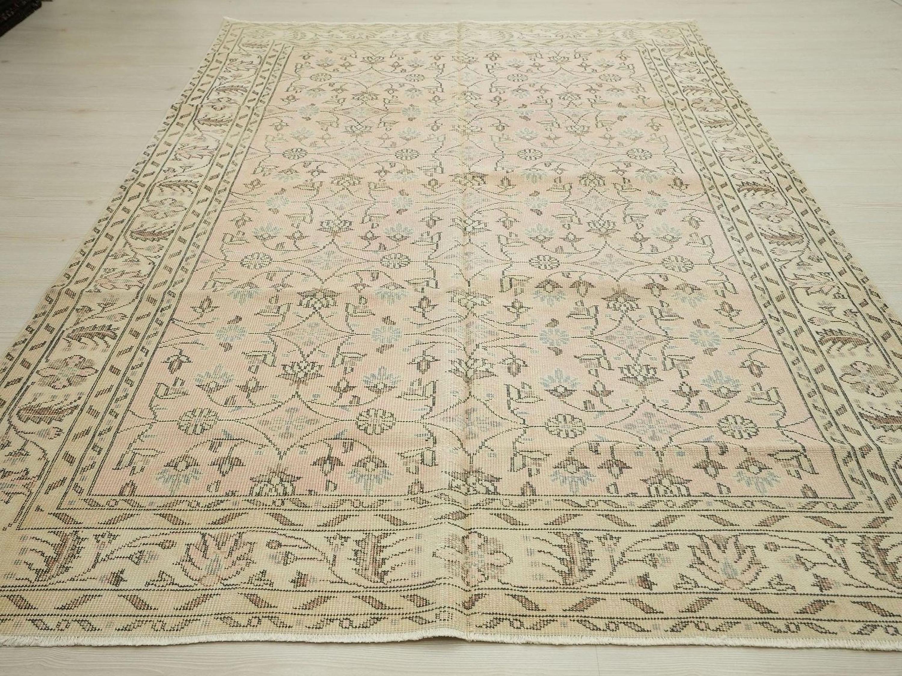 Large Vintage Oushak Rug: 6.2"x9.2' Ft, Salmon Pink Turkish Wool Carpet