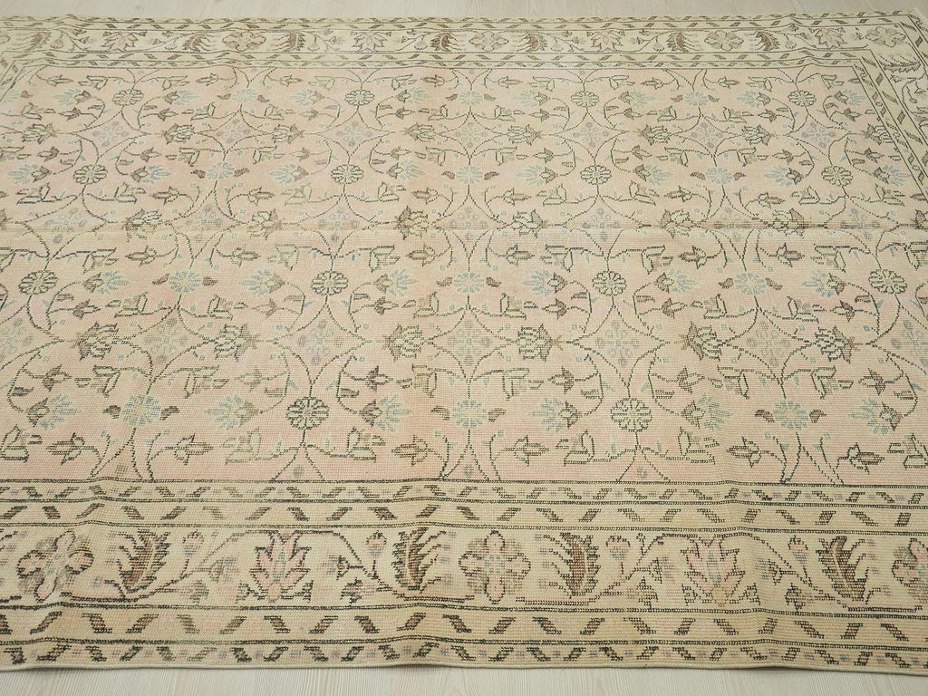 Large Vintage Oushak Rug: 6.2"x9.2' Ft, Salmon Pink Turkish Wool Carpet