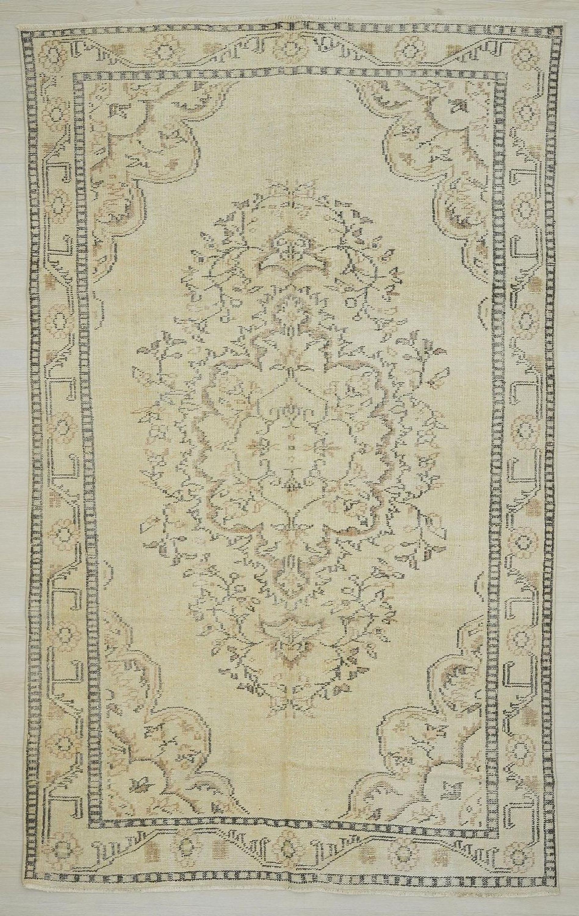 Large Oushak Wool Carpet Rug: Mid Century Modern Turkish Rugs, 5.5"x9' Feet.