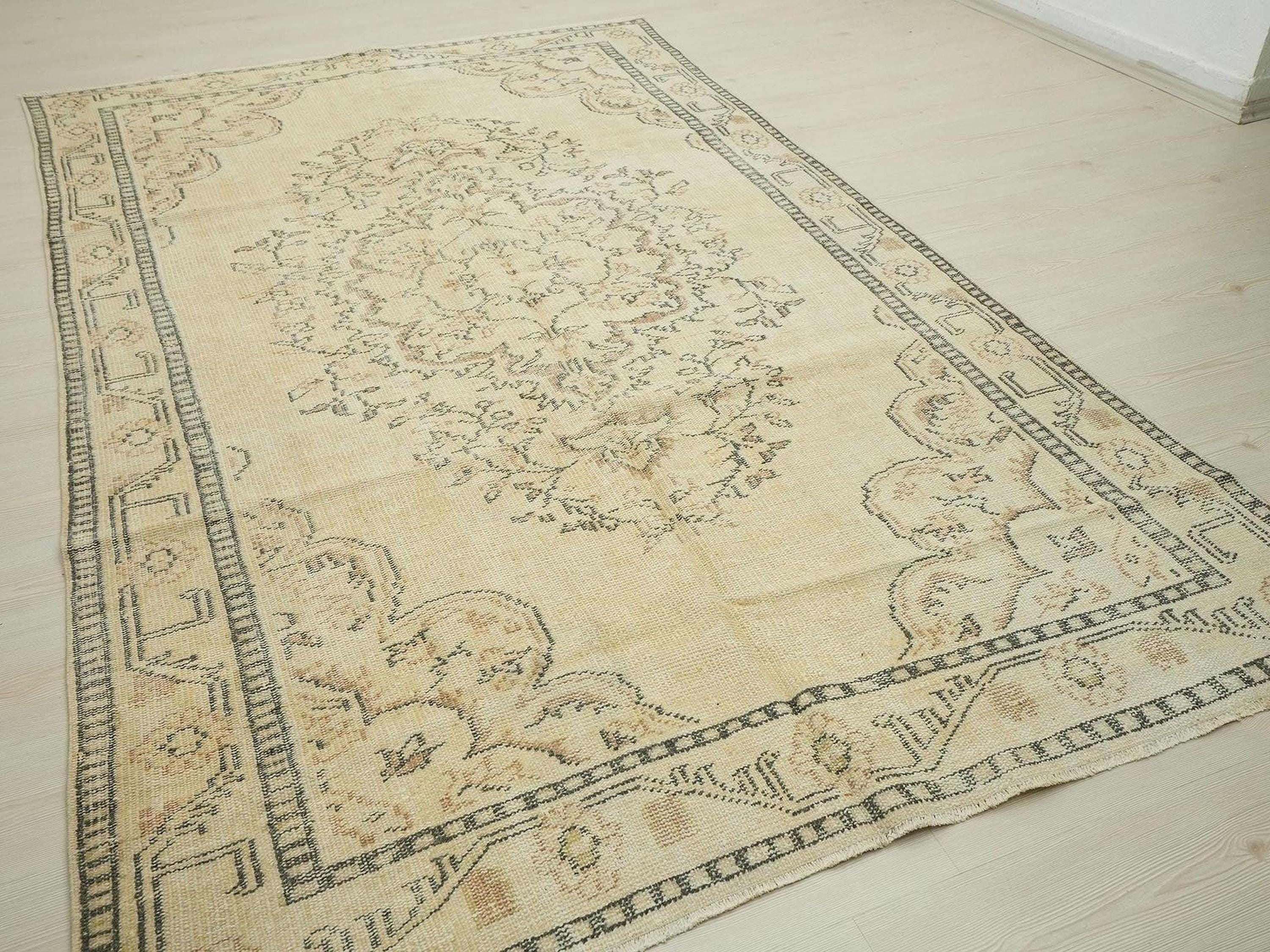 Large Oushak Wool Carpet Rug: Mid Century Modern Turkish Rugs, 5.5"x9' Feet.