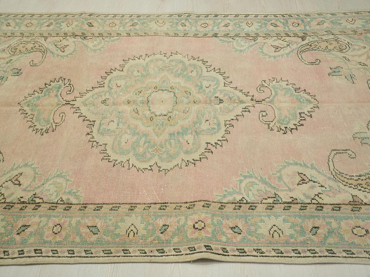Vintage Turkish Oushak Rug: Handmade Wool Carpet (4,8"x8,2")