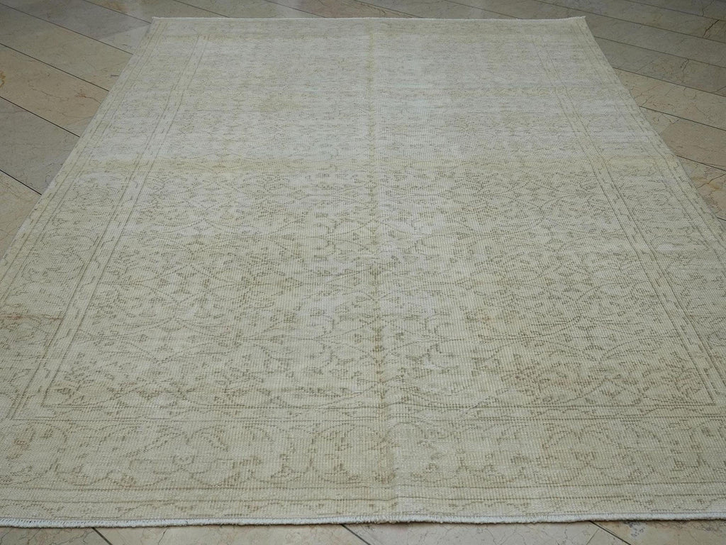 Vintage Oushak Rug: Muted Brown Beige Turkish Carpet (6.5x9.5 ft, 200x290 cm)