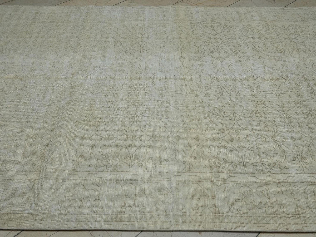Vintage Oushak Rug: Muted Brown Beige Turkish Carpet (6.5x9.5 ft, 200x290 cm)