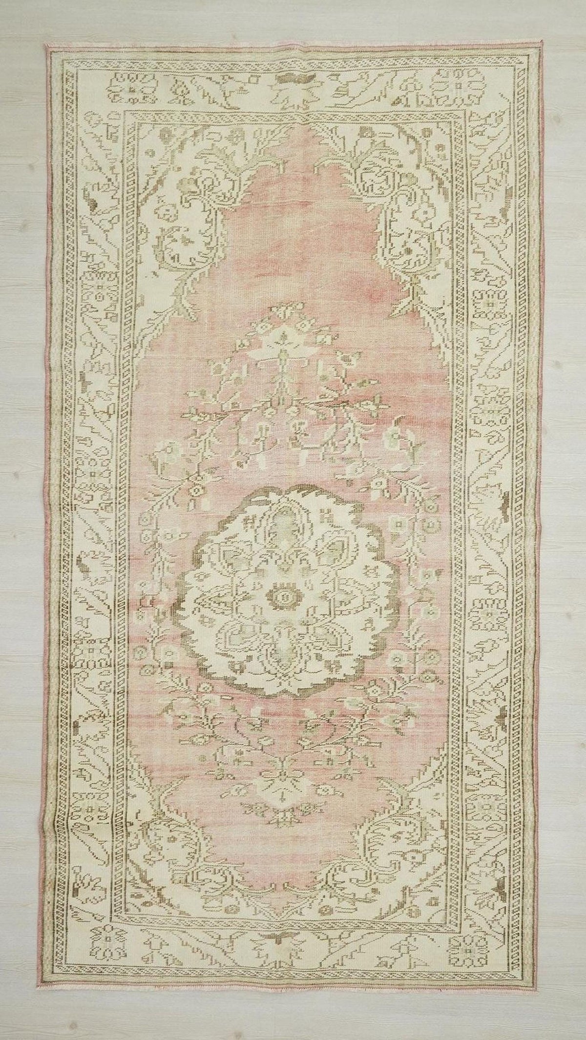 Vintage Pastel Colors Oushak Rug: 5.1"x9.8' Ft, Wool Turkish Floral  Rugs.