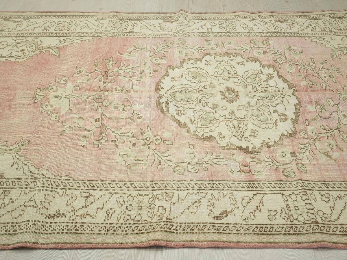 Vintage Pastel Colors Oushak Rug: 5.1"x9.8' Ft, Wool Turkish Floral  Rugs.