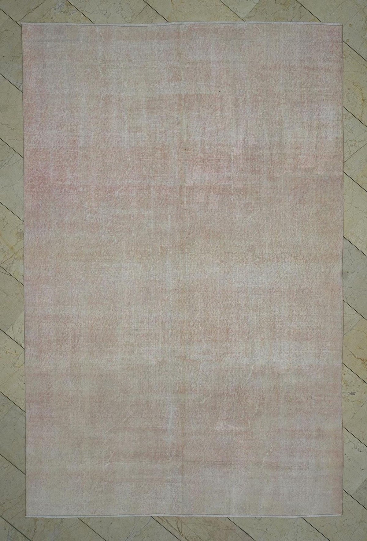 Salmon Pink Oushak Rug: Mid-Century Turkish Wool Carpet (6.5x10 ft)