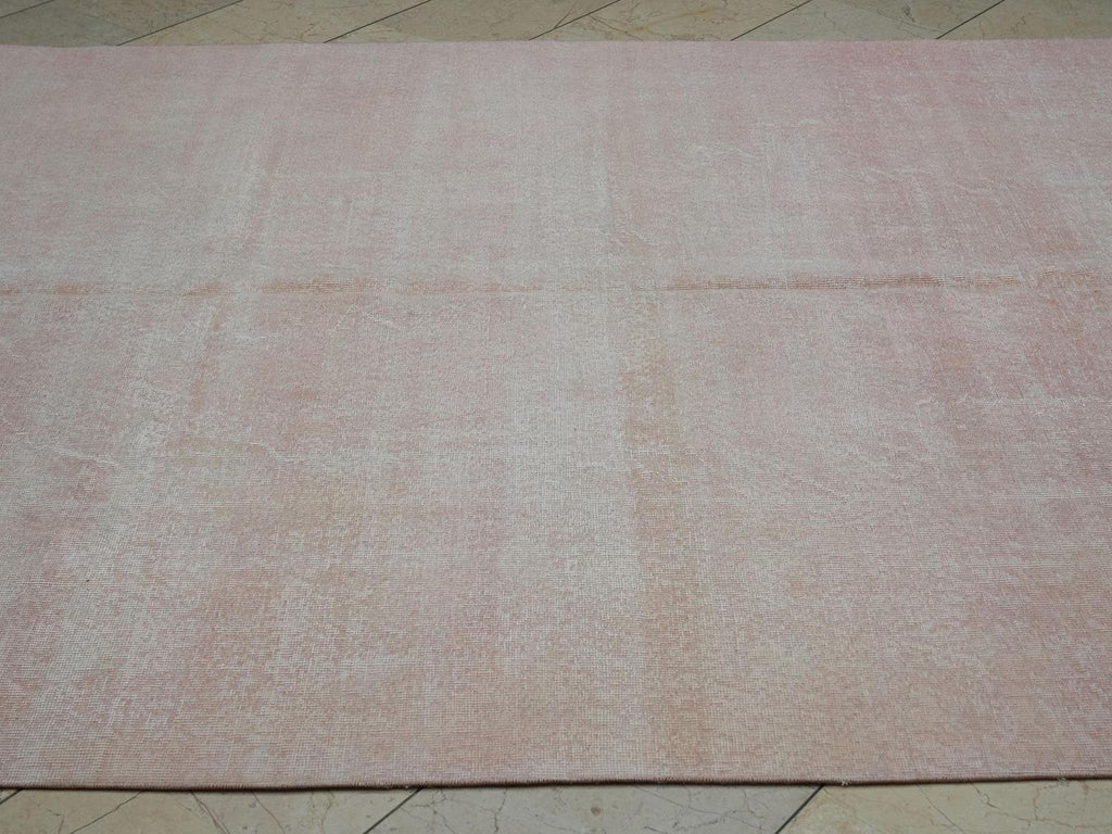 Salmon Pink Oushak Rug: Mid-Century Turkish Wool Carpet (6.5x10 ft)