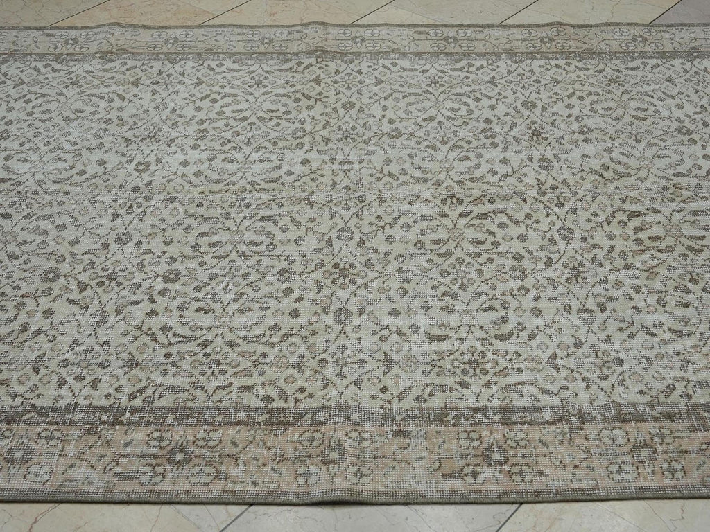 Floral Vintage Oushak Rug: 5.3x8.8 Feet,Handmade Turkish Area Rugs.