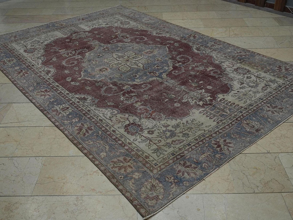 Vintage Oushak Rug: 6.7x9.9 ft, Red & Gray Turkish Wool Carpet